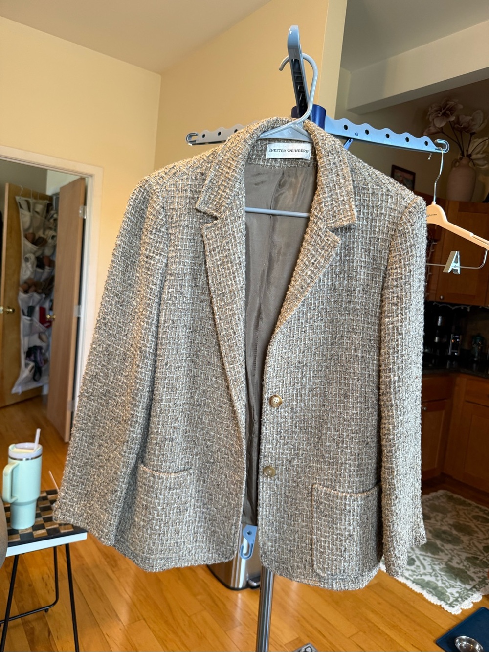 Vintage tan textured tailored blazer